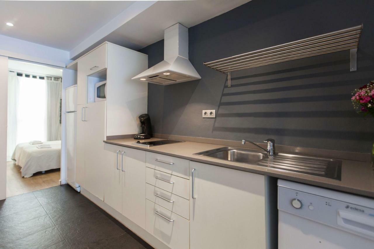 Short Stay Group Liceu Serviced Apartments Barcelone Extérieur photo
